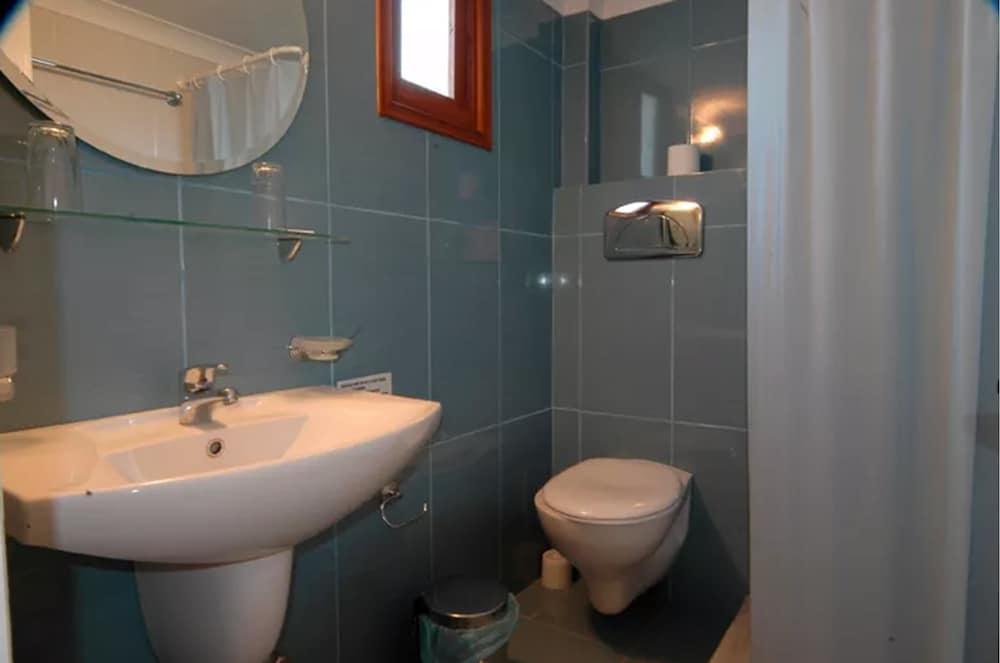 Hotel Navarone Petrochori  Екстериор снимка