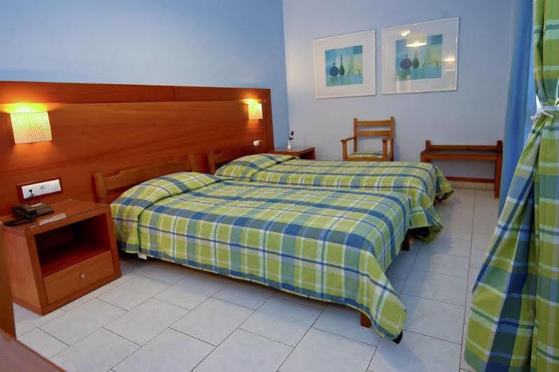Hotel Navarone Petrochori  Екстериор снимка